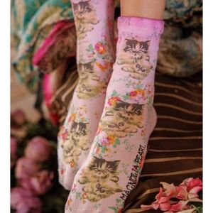 NWT Magnolia Pearl Shadow & Boo Thistle Cat Socks Cotton Whimsical